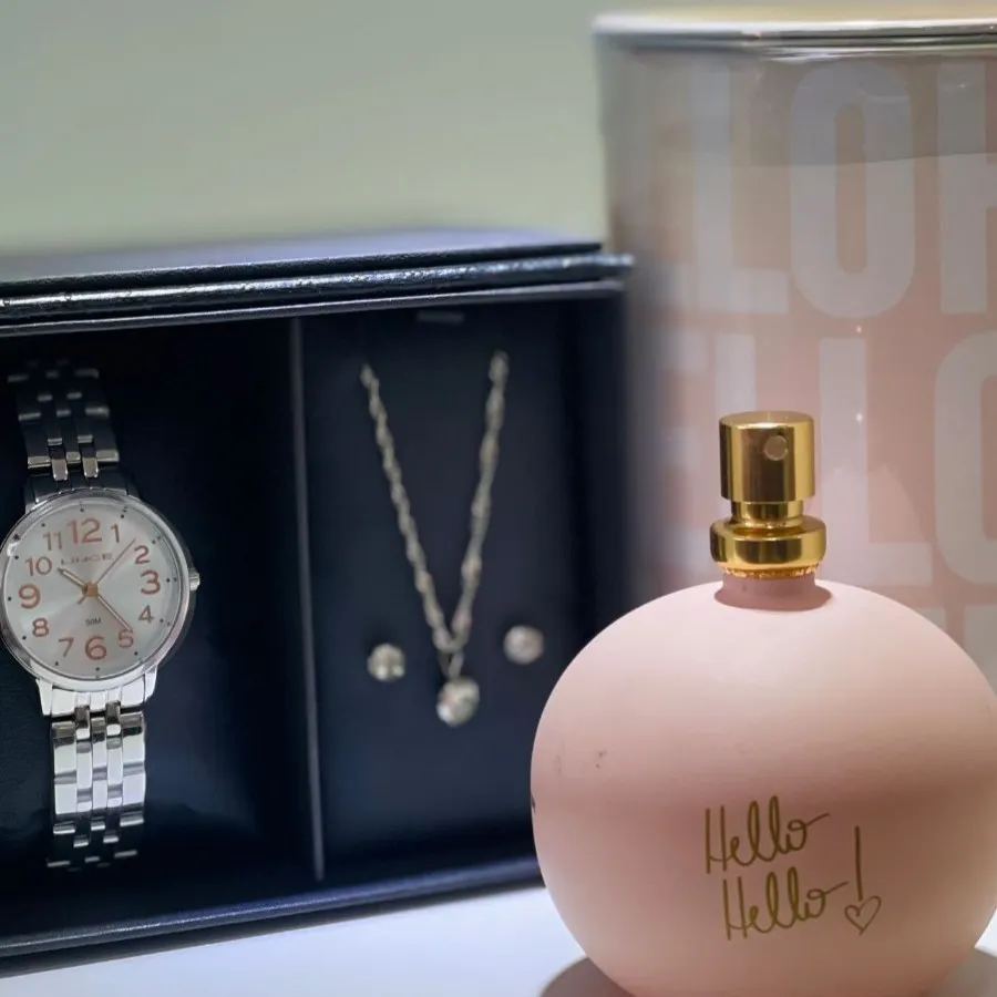 Perfumes que encantam, roupas que impressionam e acessórios que completam seu visual? Só na Capital Magazine em Pedro II!
