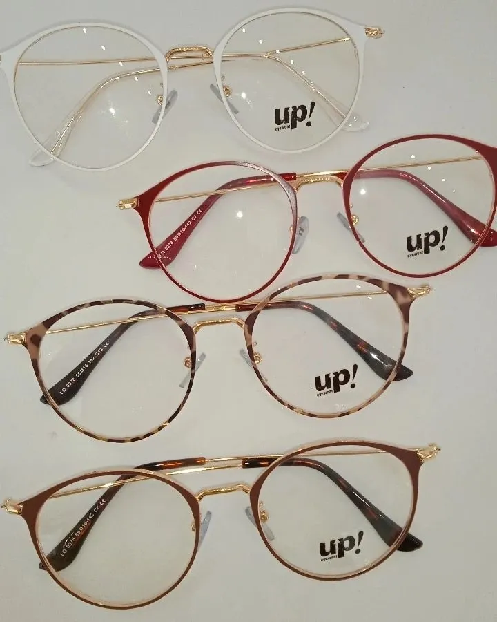 Lentes e armações que unem conforto e design você encontra nas Ópticas São Paulo em Pedro II!