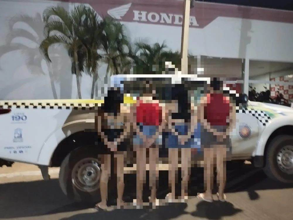 Quatro mulheres, sendo duas menores, são detidas com drogas em Pedro II