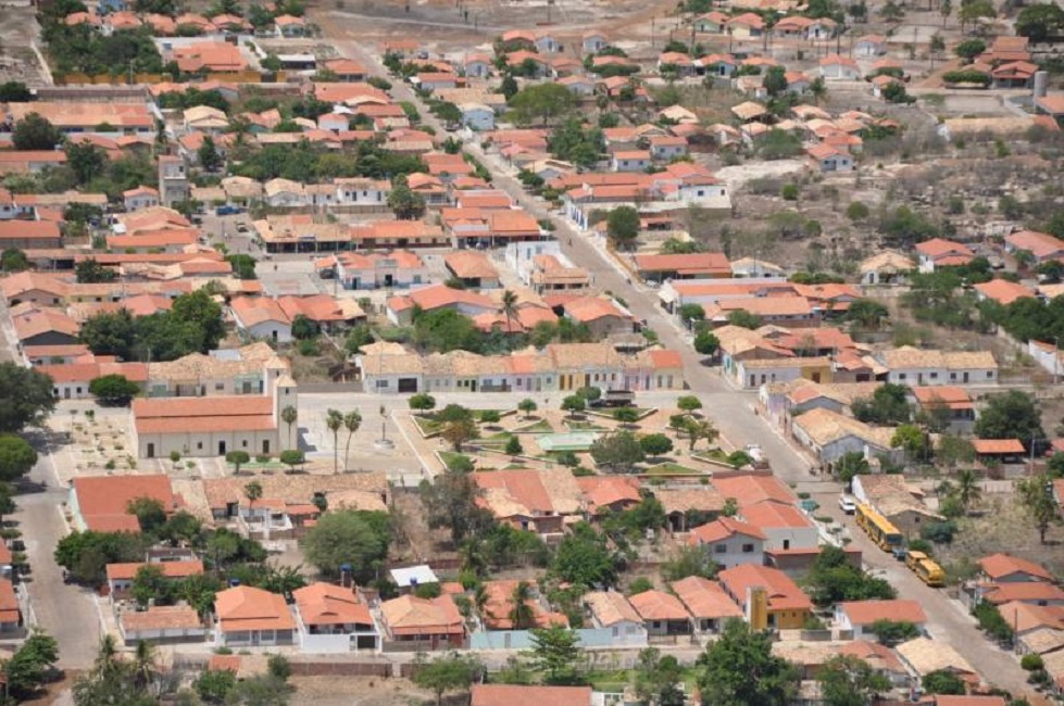 Desembargador do TJ suspende atividades no cartório de Domingos Mourão e população deverá se deslocar até Pedro II 