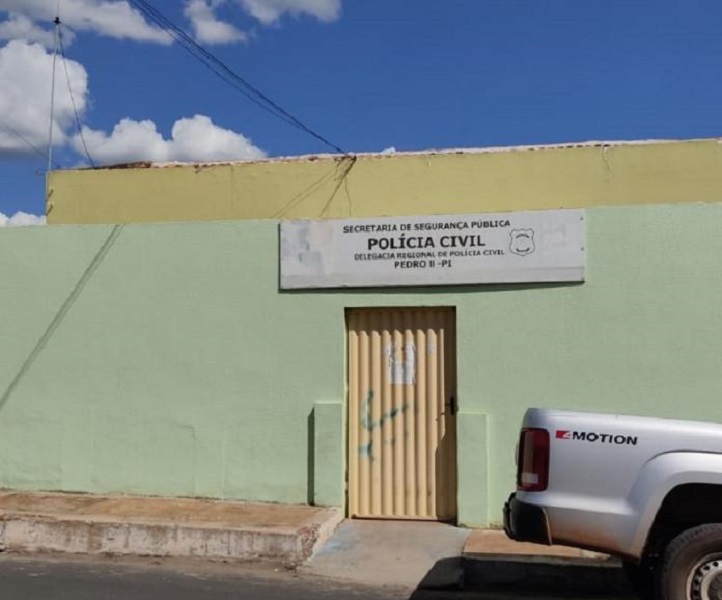 Criança de seis meses é “abandonada” na porta da Delegacia de Pedro II