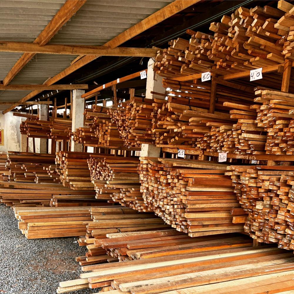 Para construir com segurança você precisa do que tem de melhor, venha agora mesmo à Madeireira Ramos