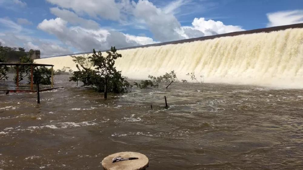 Pai e filho morrem durante pescaria na Barragem Mesa de Pedra, no Sul do Piauí
