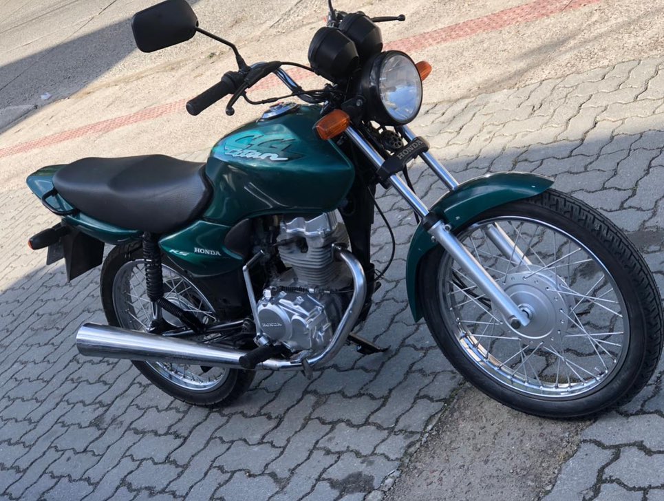 Motocicleta que havia sido furtada é encontrada abandonada em Pedro II 