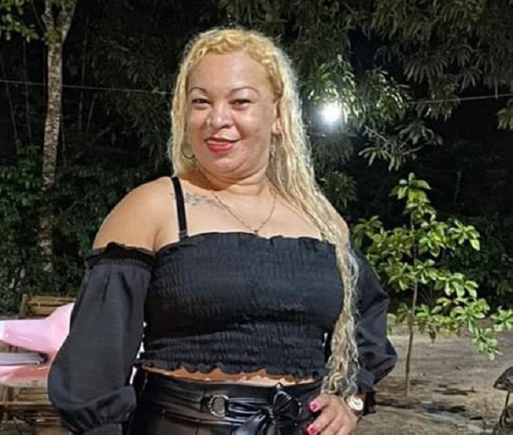 Cantora piripiriense morre em grave acidente na BR-222 próximo de Domingos Mourão