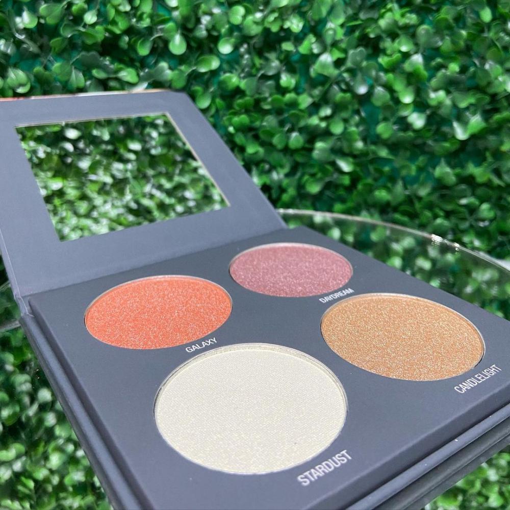 Venha conferir as novidades da Loja Maria Flor de Pedro II, tudo em maquiagens e acessórios!