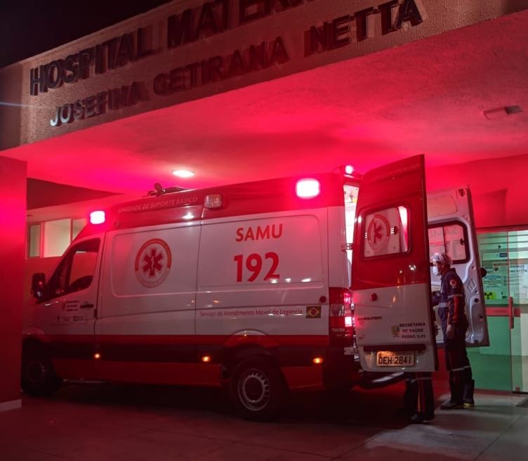 Idosa fica ferida após ser atropelada em Pedro II 