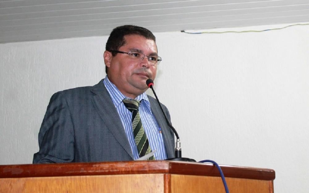 Vereador Carlinhos é eleito Presidente da Câmara Municipal de Pedro II pela quarta vez; confira!