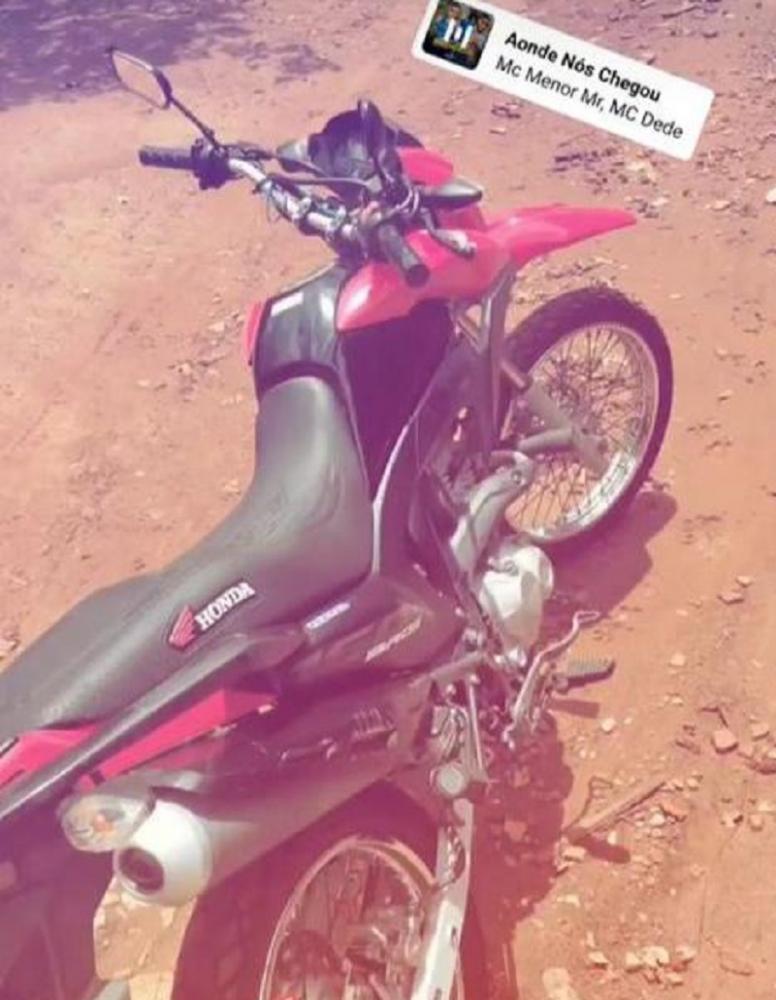 Homem tem moto roubada durante assalto em Pedro II