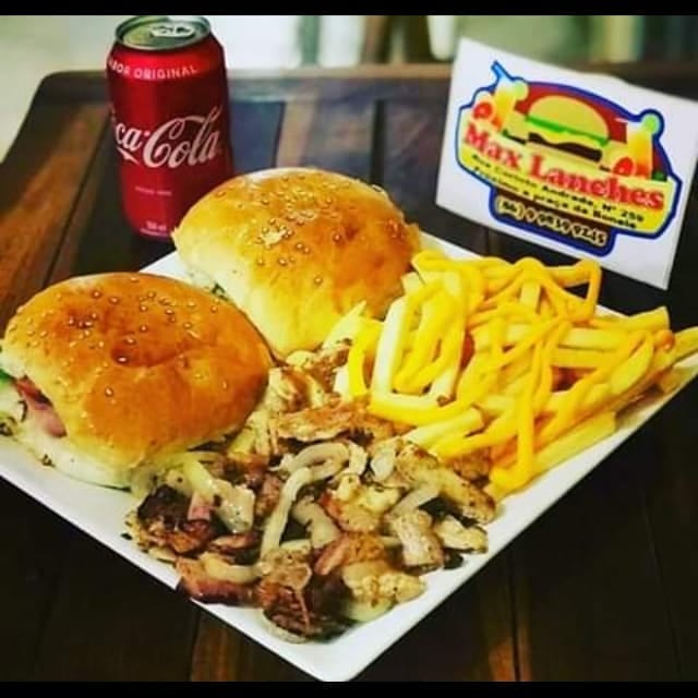 Faça já o seu pedido na Hamburgueria Max Lanches de Pedro II