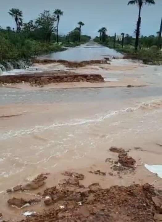 Fortes chuvas causam estragos e interditam a PI-216 no trecho entre Pedro II e Domingos Mourão