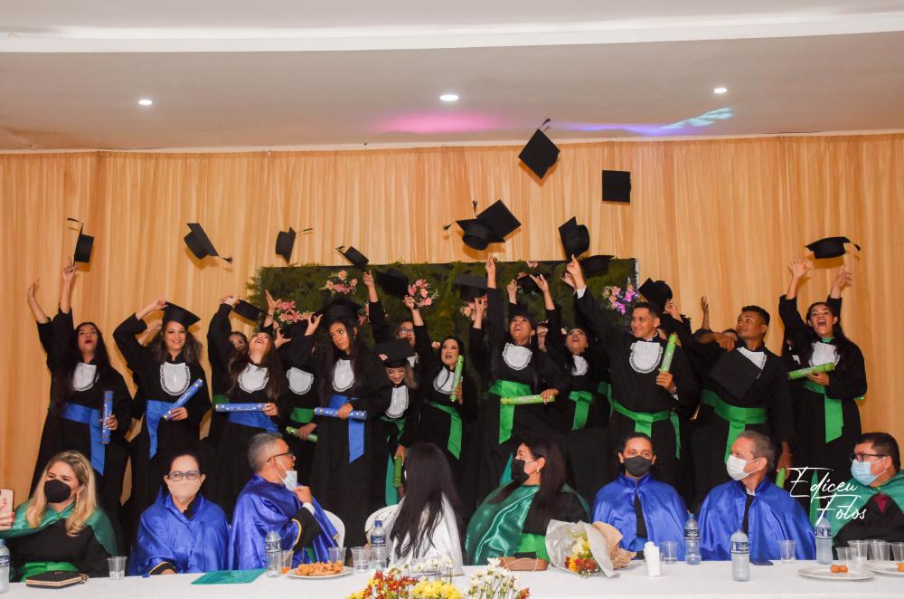 CEEP de Pedro II realiza formatura de alunos em cursos técnicos