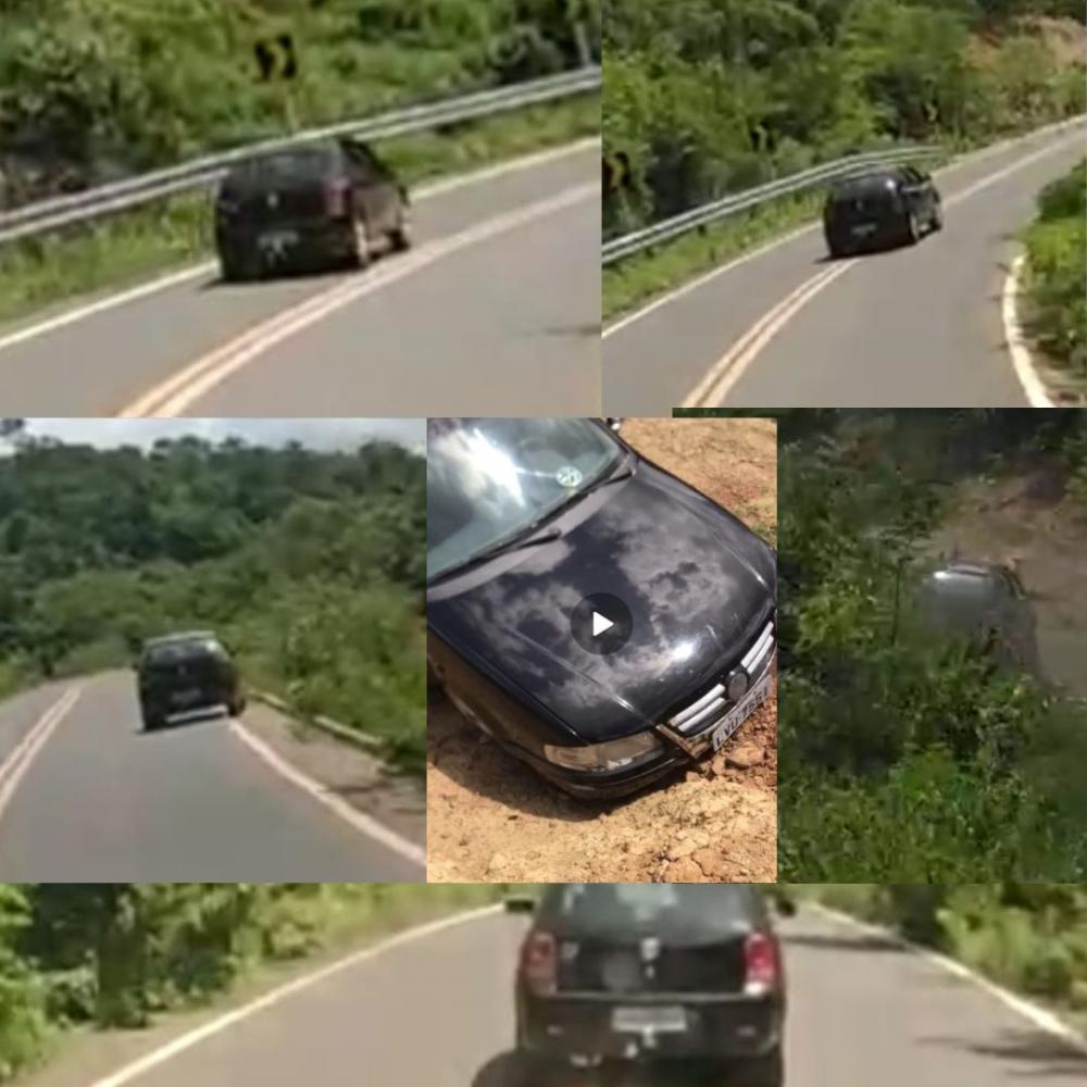 Motorista perde controle de carro e desce aterro na Ladeira do Felipe, em Pedro II