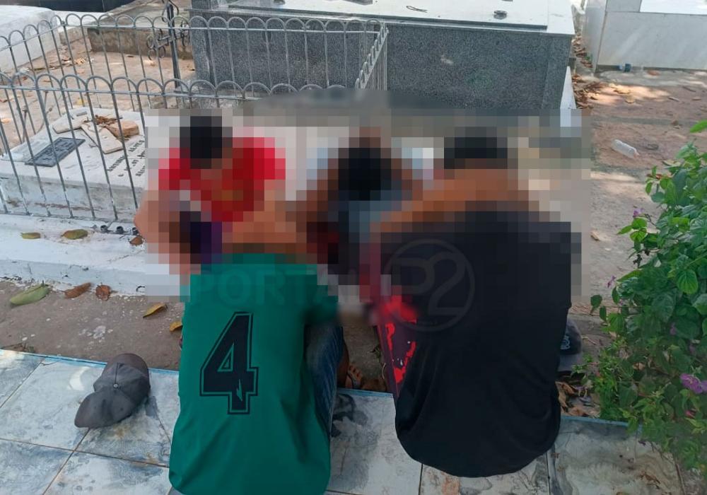 Polícia prende dois homens suspeitos de tráfico de drogas no Cemitério Central de Pedro II