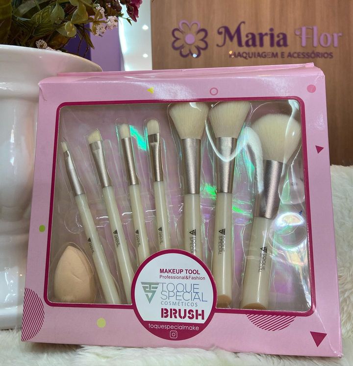 Venha para a Loja Maria Flor e encontre as melhores opções em maquiagens e acessórios de Pedro II!