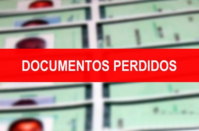 Procura-se por carteira que foi perdida com documentos importantes em Pedro II