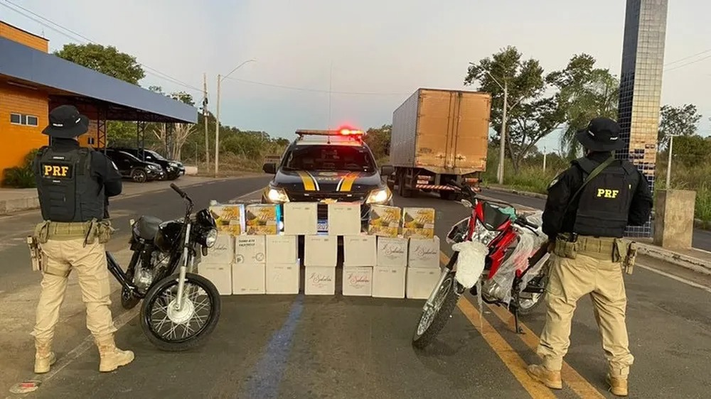 PRF apreende 240 garrafas de vinho no Piauí importadas ilegalmente da Itália e do Chile; destino seria Piripiri