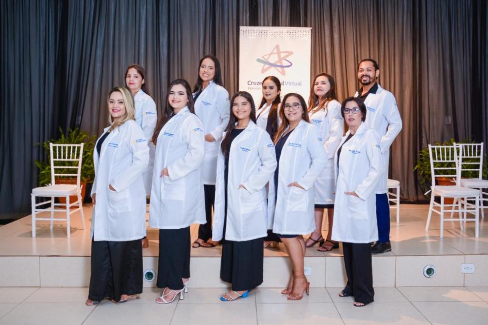 Universidade Cruzeiro do Sul Polo Pedro II realiza cerimônia do Jaleco para novos alunos da área da saúde