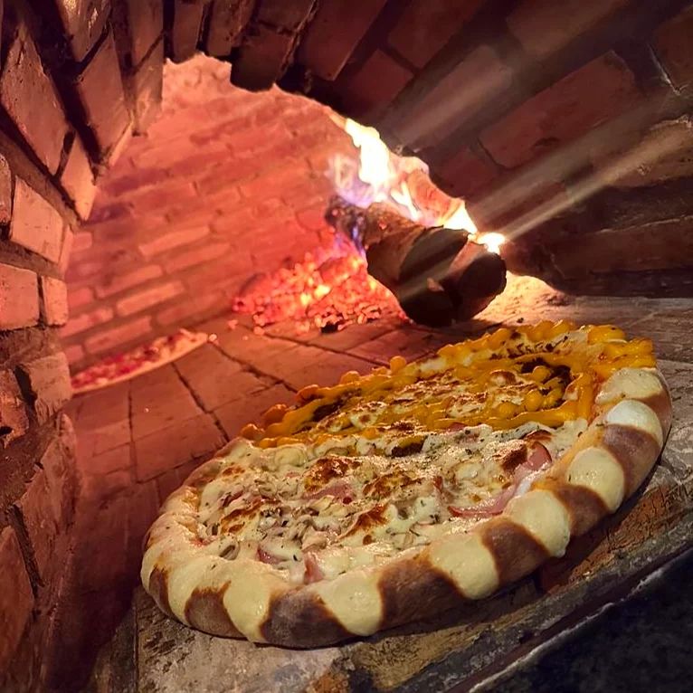 Saboreie as melhores pizzas de Pedro II na Pizzaria Melhor do Trigo!