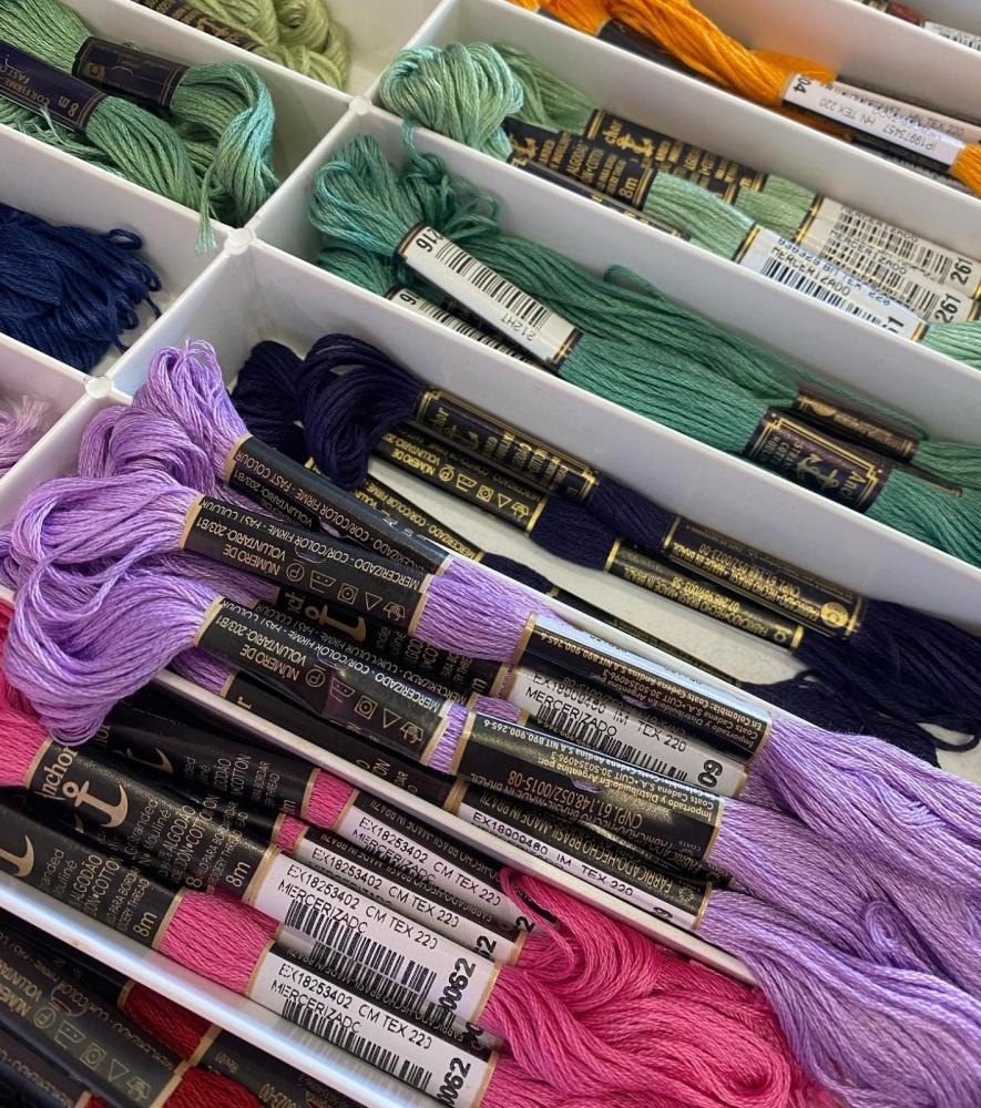 Encontre tudo o que você precisa para costura e artesanato na Analu Tecidos e Aviamentos