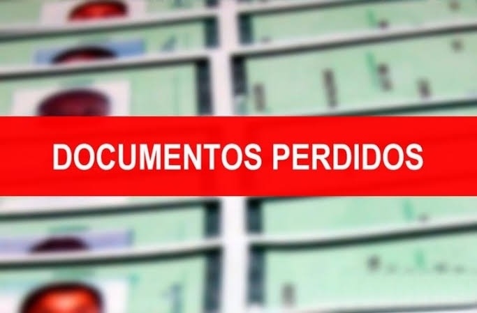 Procura-se por carteira que foi perdida com documentos importantes em Pedro II