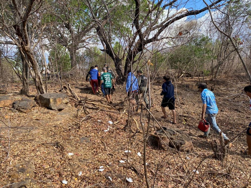 Corpo de jovem é resgatado na mata e encaminhado ao Necrotério de Pedro II