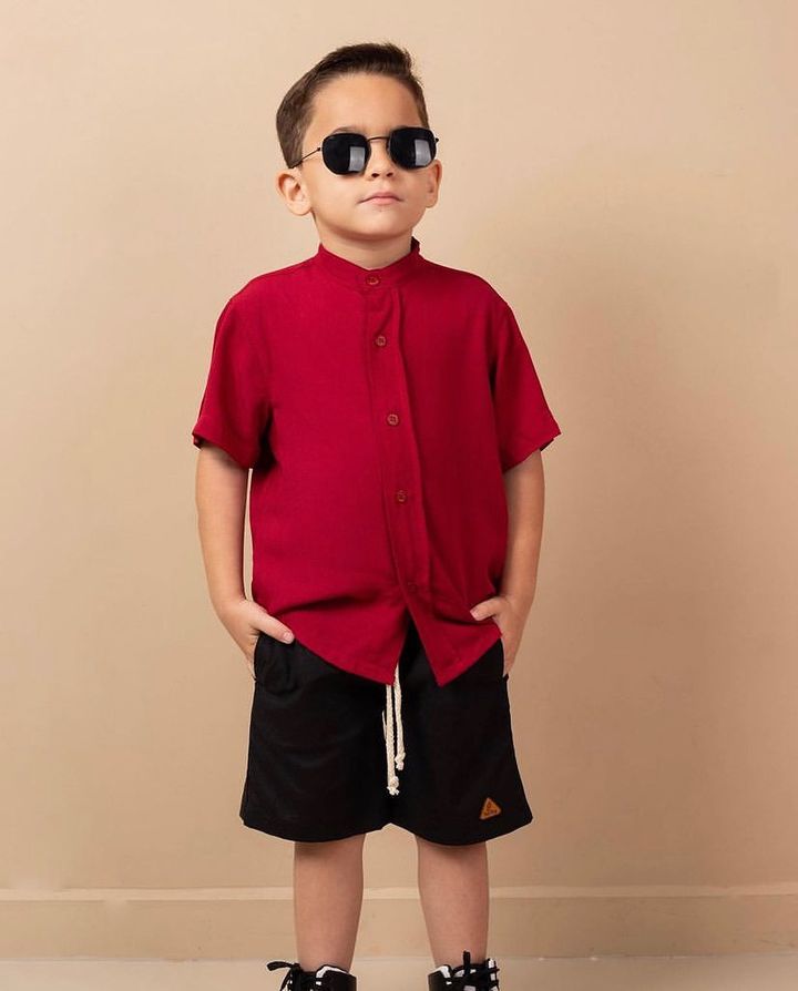 Encontre as melhores roupas e assessórios da moda infantil na Loja Madah Kids em Pedro II!