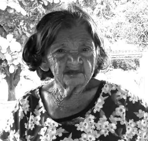 Pedro II lamenta a perda de Maria Margarida, conhecida como Totinha, uma das primeiras artesãs de Pedro II