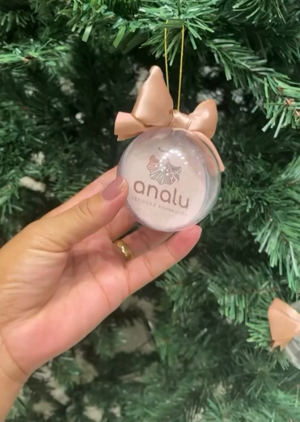 Encontre os melhores artigos de decoração natalina na Loja Analu em Pedro II!