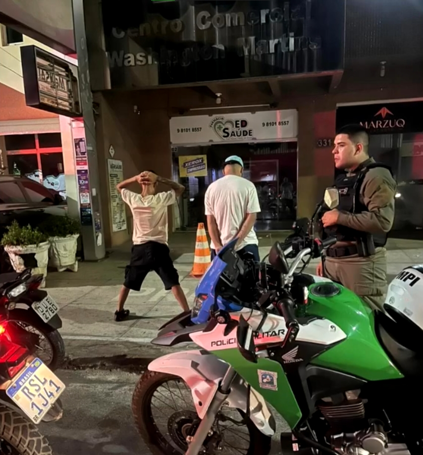 Polícia apreende diversas motos que participavam de 