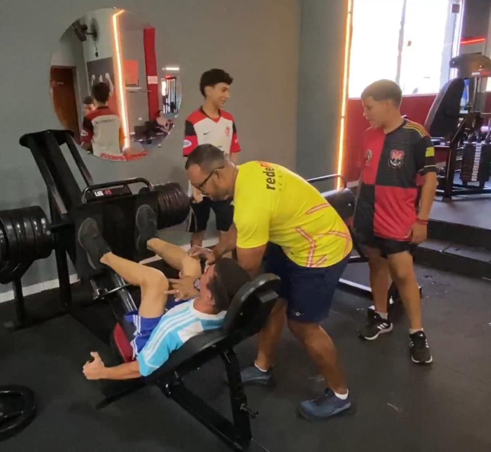 Comece o ano se exercitando na Rede Fit P2 Academia em Pedro II.