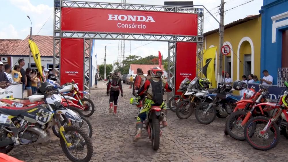 Pedro II recebeu nesta quinta-feira (25) os competidores do 37º Enduro Cerapió 2024; confira!