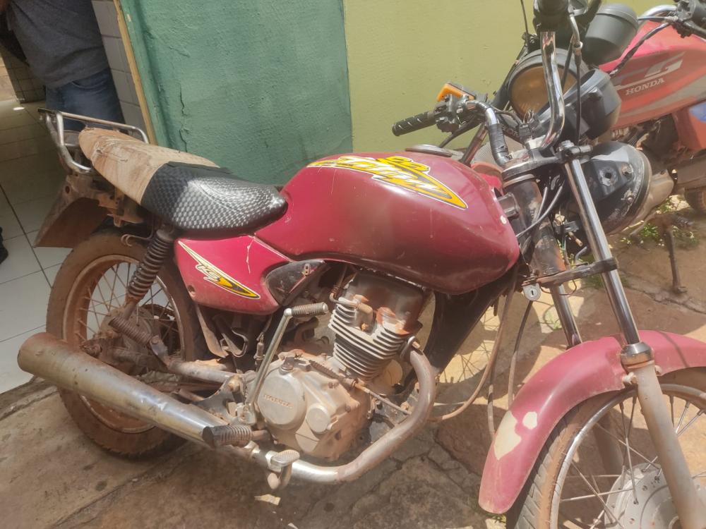 Moto roubada há dois anos em Pedro II é recuperada em Milton Brandão 