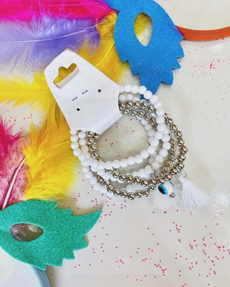 Arrase nesse carnaval com os acessórios da Loja Maria Flor em Pedro II!