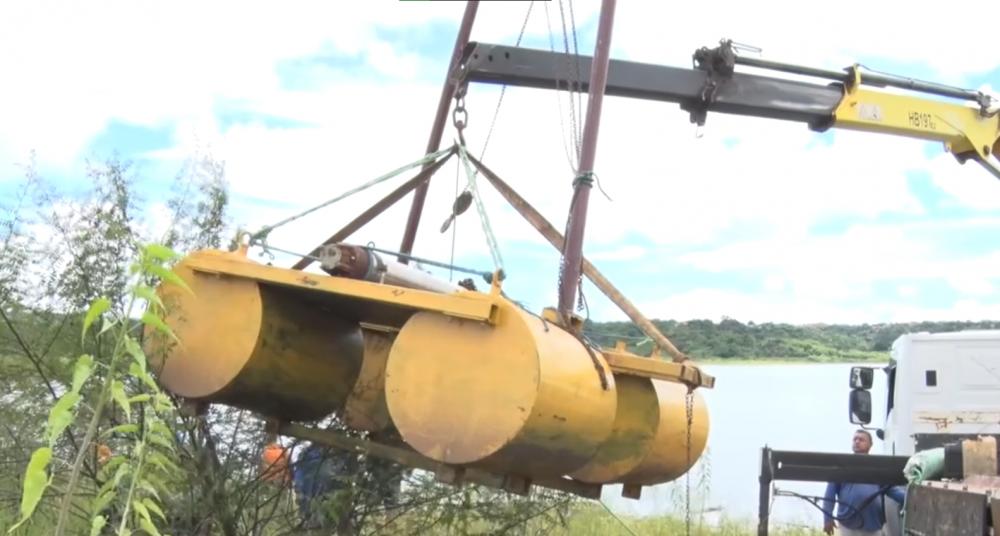 Equipe da Agespisa Realiza Substituição da Flutuante da Bomba de Captação do Açude Joana em Pedro II; Saiba Mais!