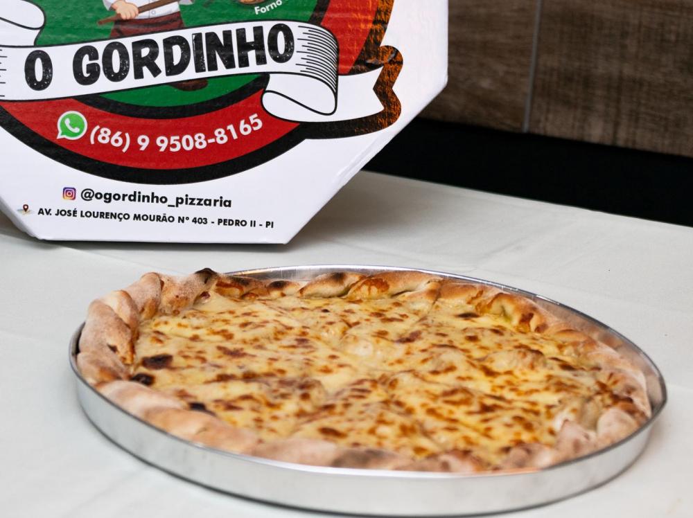 Pizzas deliciosas em Pedro II é na Pizzaria O Gordinho!