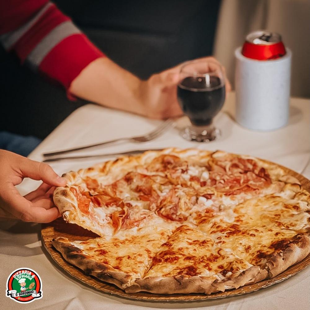As pizzas mais saborosas de Pedro II você encontra na Pizzaria O Gordinho!