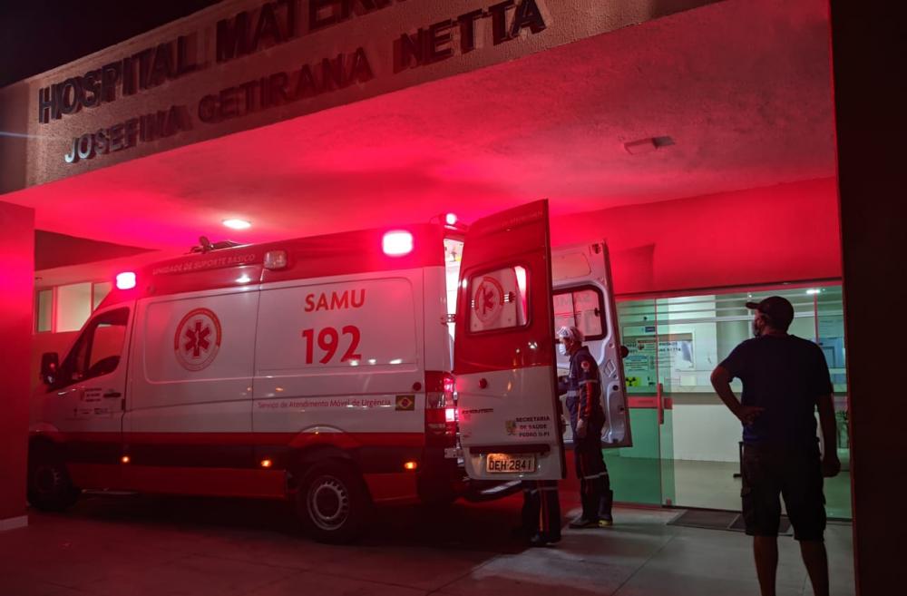 Mulher fica ferida após acidente durante a madrugada, em Pedro II 