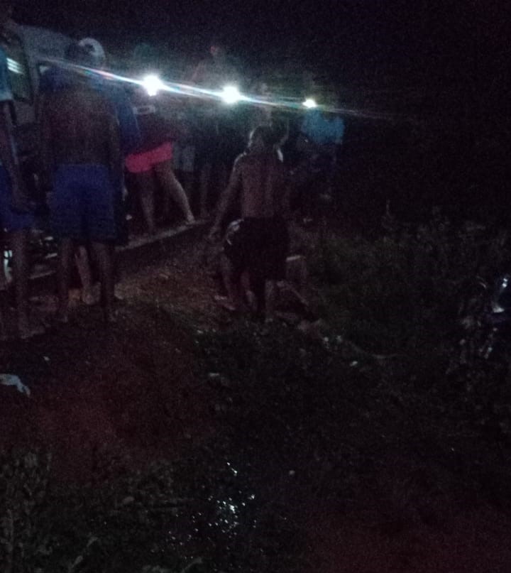 Jovem fica ferido após acidente de moto em Milton Brandão