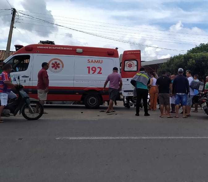 Colisão entre motos deixa dois feridos em Pedro II