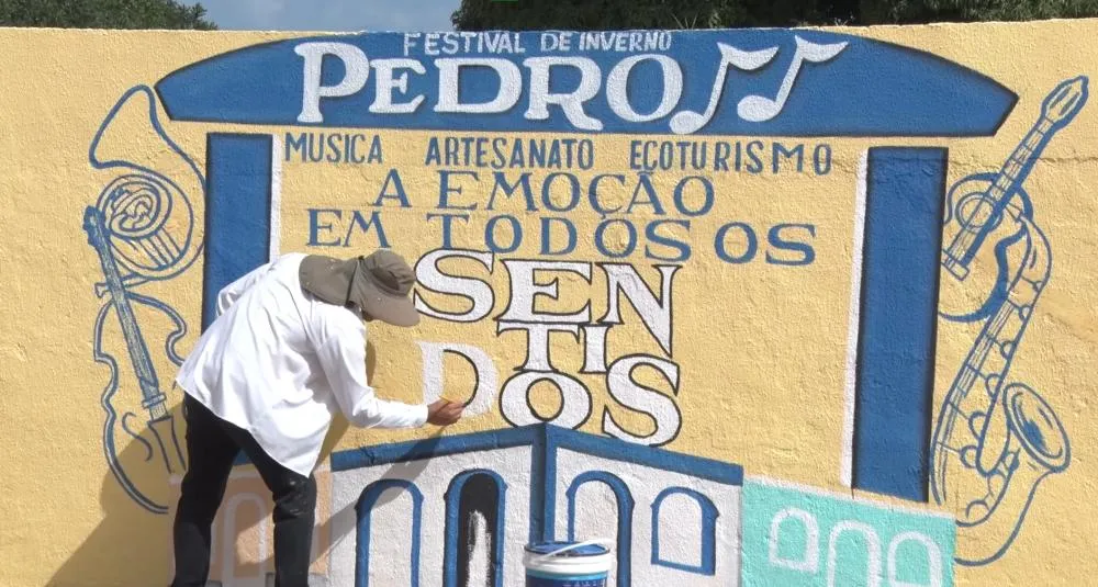 Contagem regressiva: Pedro II já está no "clima" do Festival de Inverno.