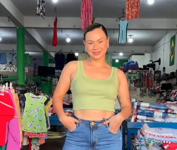 Venha para o Shopping da Moda e renove seu guarda-roupa com as últimas tendências da moda em Pedro II!