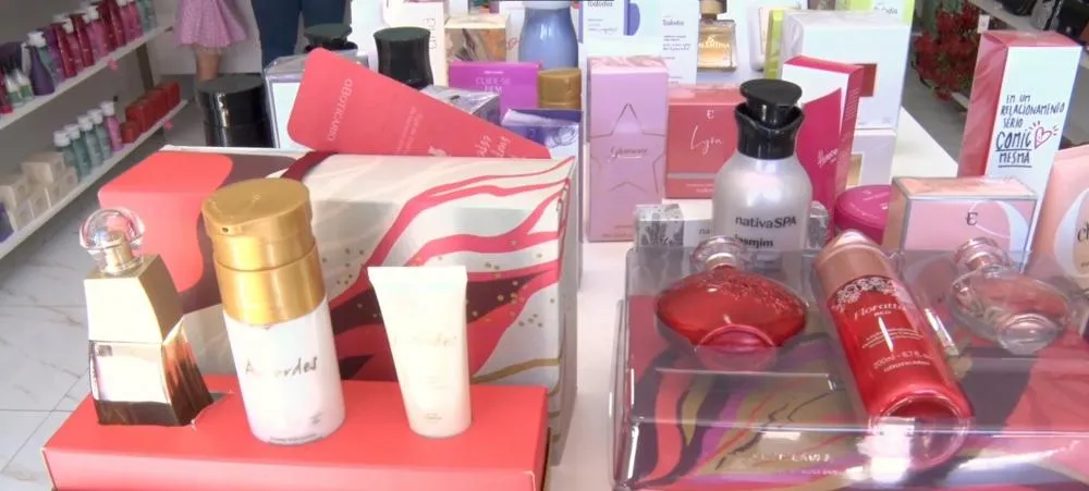 Cosméticos e perfumaria de qualidade em Pedro II você encontra na Loja Jasmim Cosméticos e Acessórios!