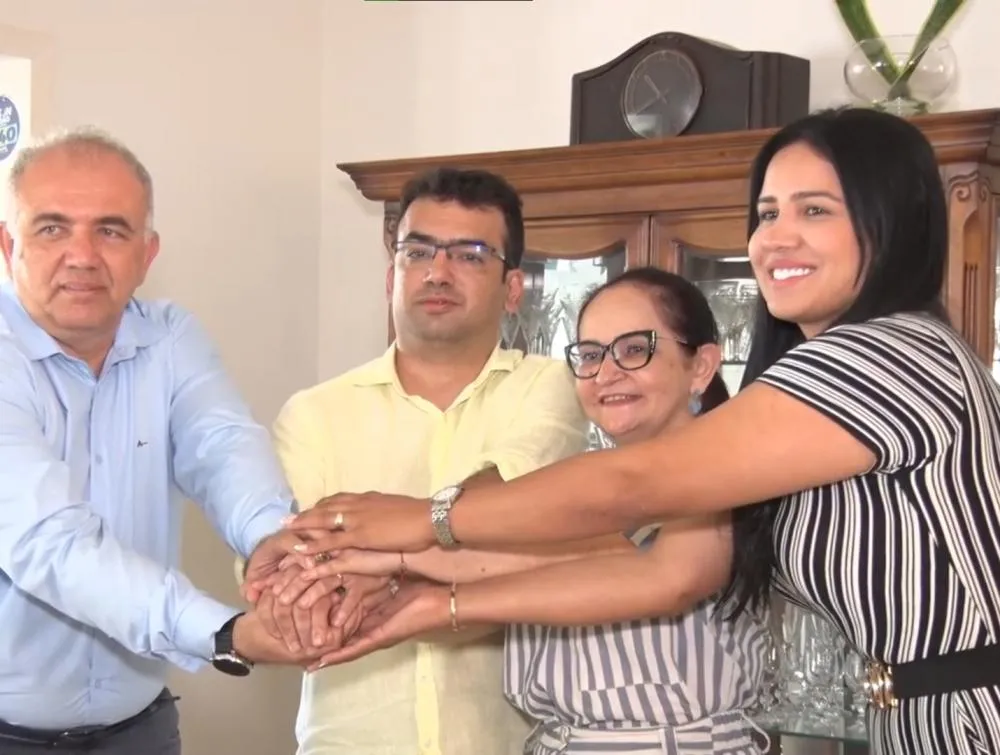 Em coletiva, Dr. Digeorgio Martins revela que foi procurado por grupo de oposição, mas reafirma apoio à chapa de Betinha Brandão (MDB)