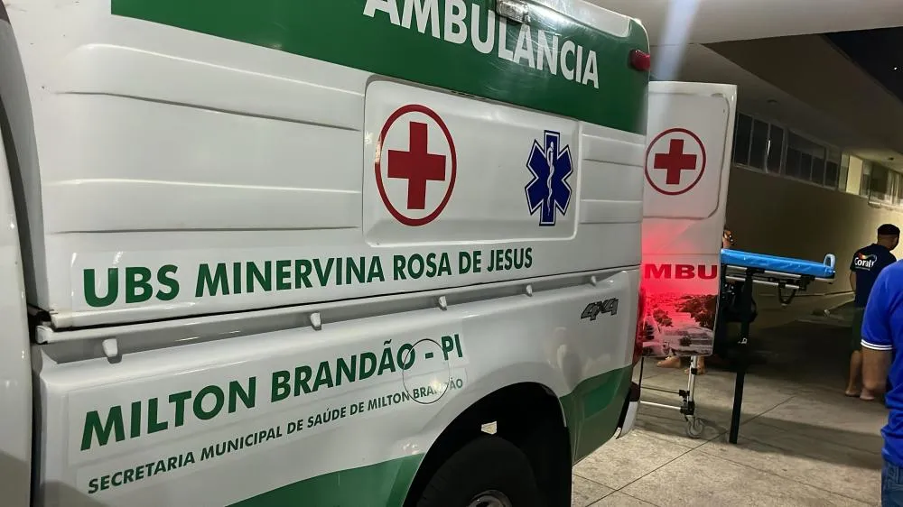 Idoso morre em grave acidente de moto em Milton Brandão