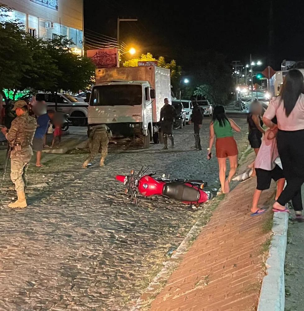 Homem fica ferido após cair de moto durante perseguição policial em Pedro II