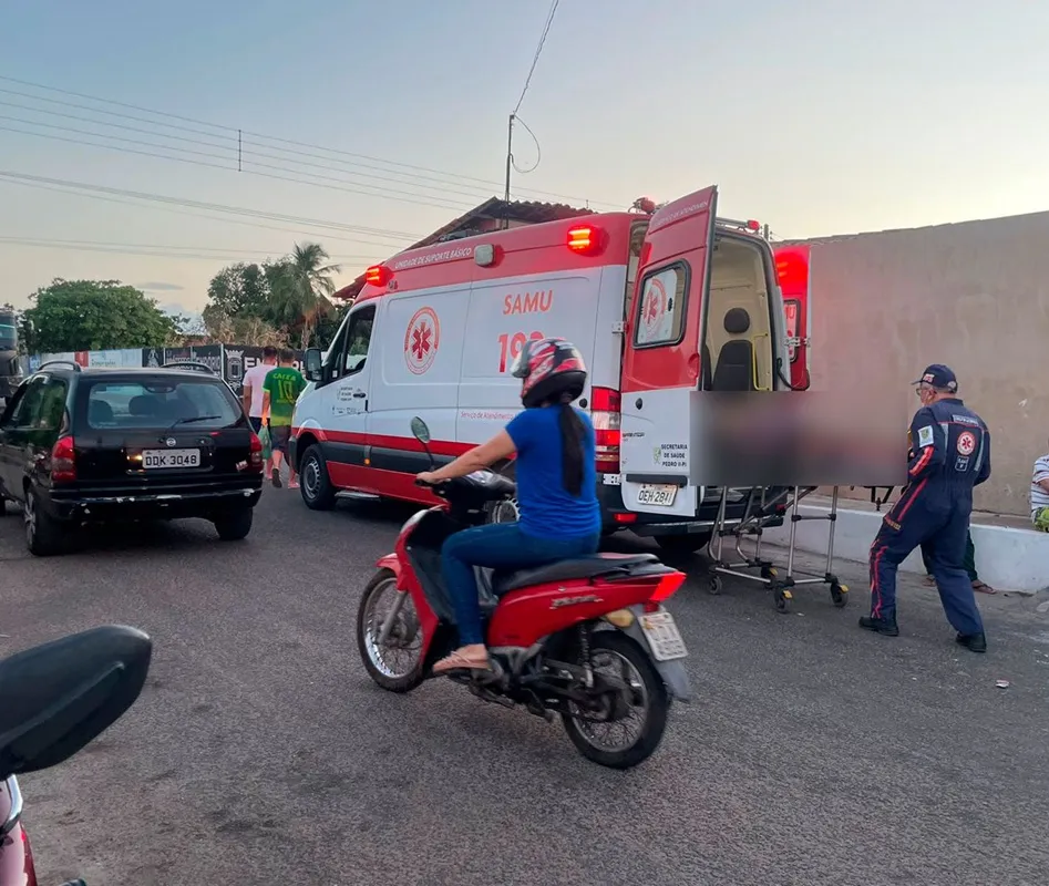 Colisão entre motos deixa dois homens feridos em Pedro II