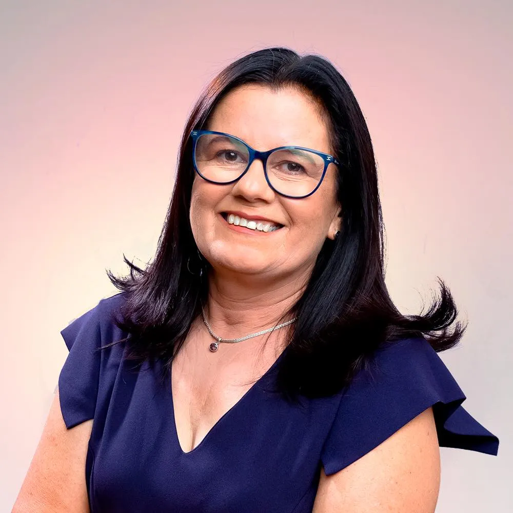 Nelda Gomes (PT) é reeleita prefeita de Domingos Mourão com 74,41 % dos votos