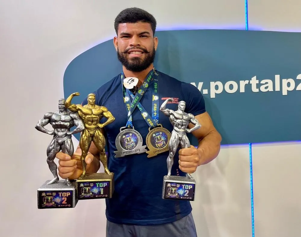 Pedrossegundense brilha no fisiculturismo e conquista três troféus na III Copa Piauí, em Teresina