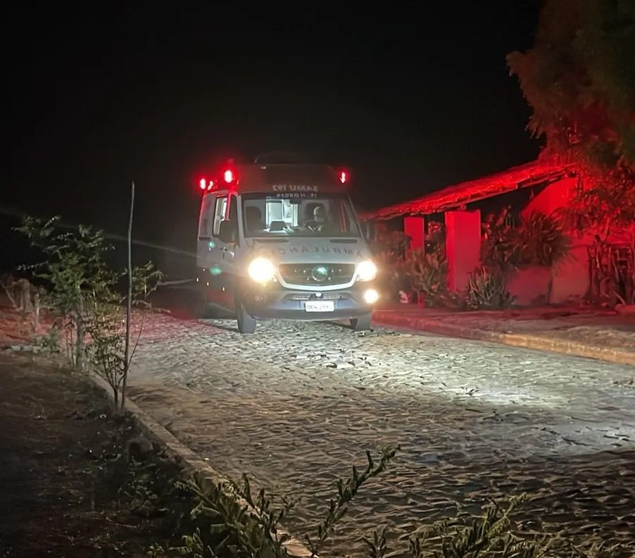 Adolescente é atropelada por motociclista na zona rural de Pedro II; ambos ficam feridos